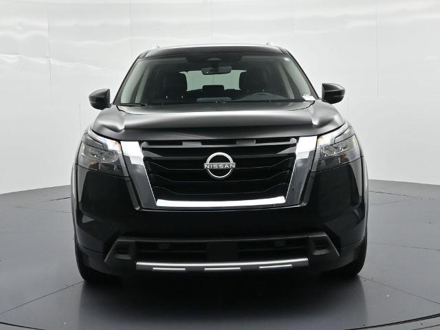 2025 Nissan Pathfinder SL FWD