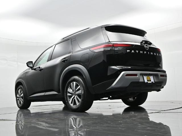 2025 Nissan Pathfinder SL FWD