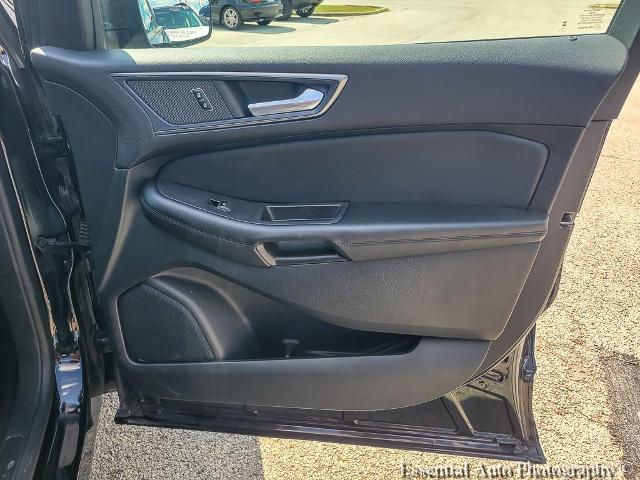 2023 Ford Edge SE