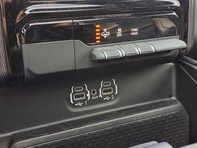 2024 Ram 1500 Limited Crew Cab 4x4 57 Box