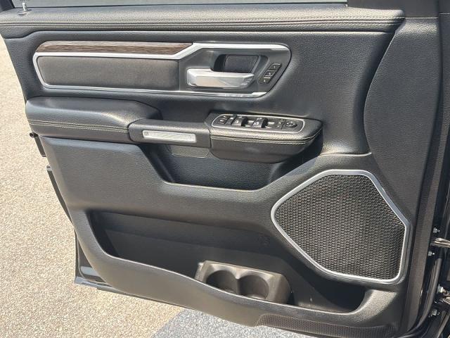 2020 Ram 1500 Laramie Crew Cab 4x4 5'7" Box
