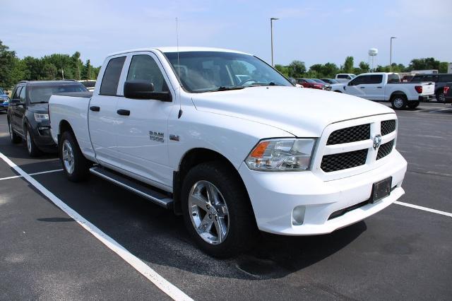 2017 Ram 1500 Express Quad Cab 4x4 6'4" Box