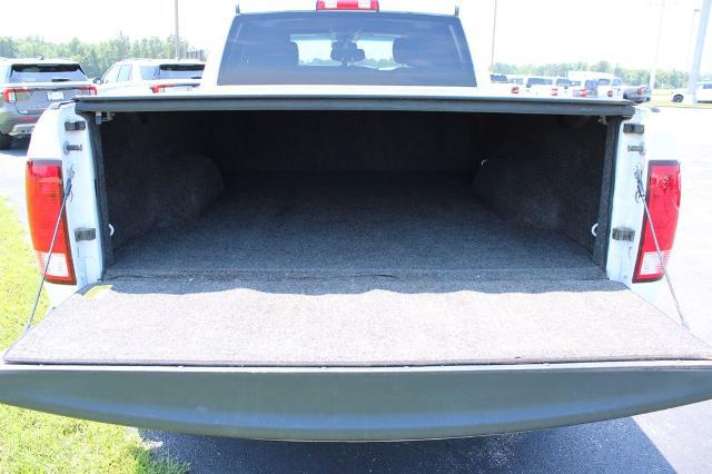 2017 Ram 1500 Express Quad Cab 4x4 6'4" Box