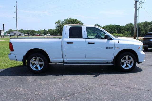 2017 Ram 1500 Express Quad Cab 4x4 6'4" Box