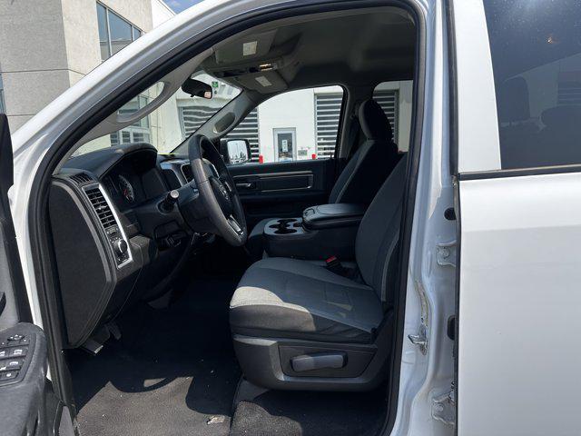 2024 Ram 1500 Classic SLT Quad Cab 4x4 64 Box