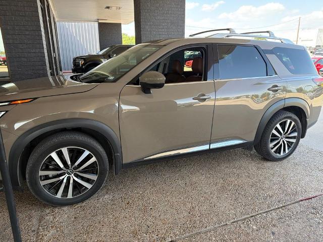 2023 Nissan Pathfinder Platinum FWD for sale in Waxahachie, TX