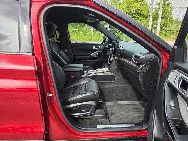 2021 Ford Explorer Platinum