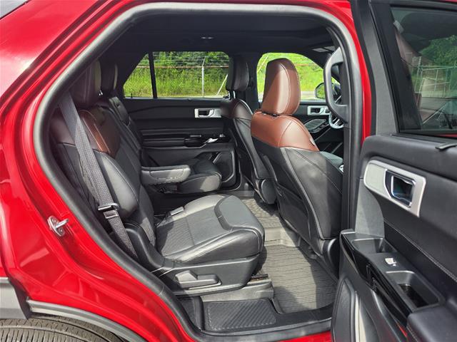 2021 Ford Explorer Platinum