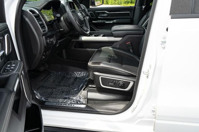 2022 Ram 1500 Laramie Crew Cab 4x4 57 Box