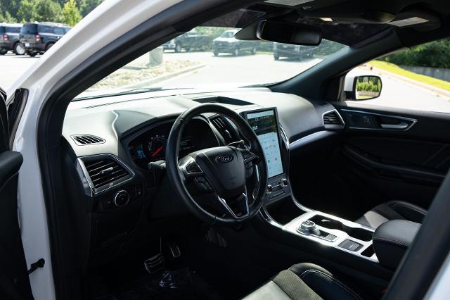 2023 Ford Edge ST
