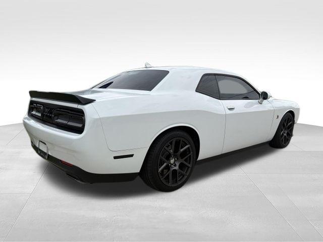 2016 Dodge Challenger R/T Scat Pack