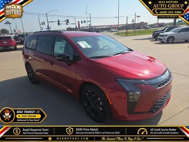 2027 Chrysler Pacifica Select for sale in Butler, MO
