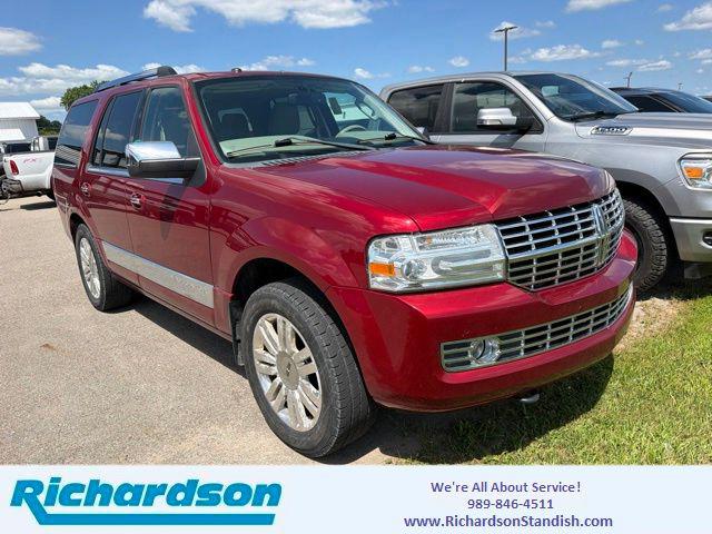 2014 Lincoln Navigator Base for sale in Standish, MI