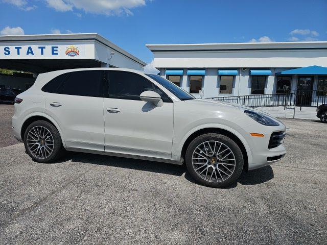 2021 Porsche Cayenne Base
