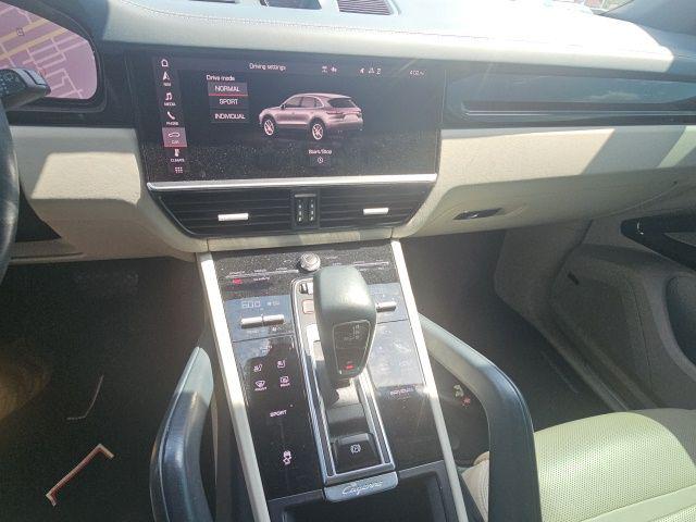 2021 Porsche Cayenne Base