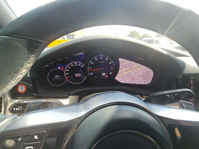 2021 Porsche Cayenne Base
