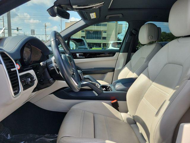 2021 Porsche Cayenne Base