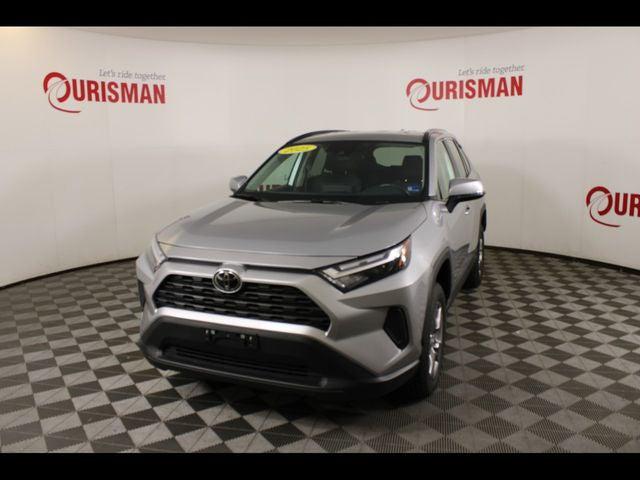 2025 Toyota RAV4 XLE 2025 Toyota RAV4 XLE