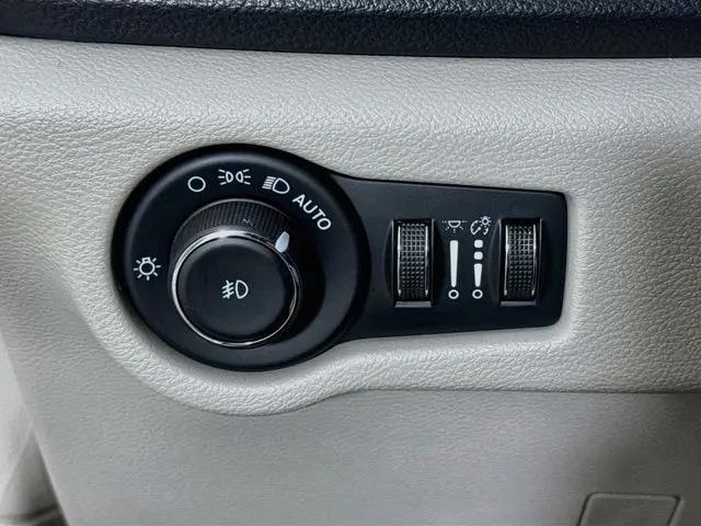 2024 Chrysler Pacifica Limited AWD