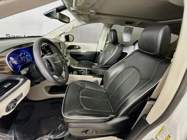 2024 Chrysler Pacifica Limited AWD