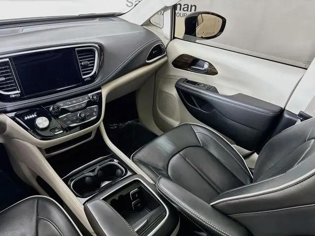 2024 Chrysler Pacifica Limited AWD