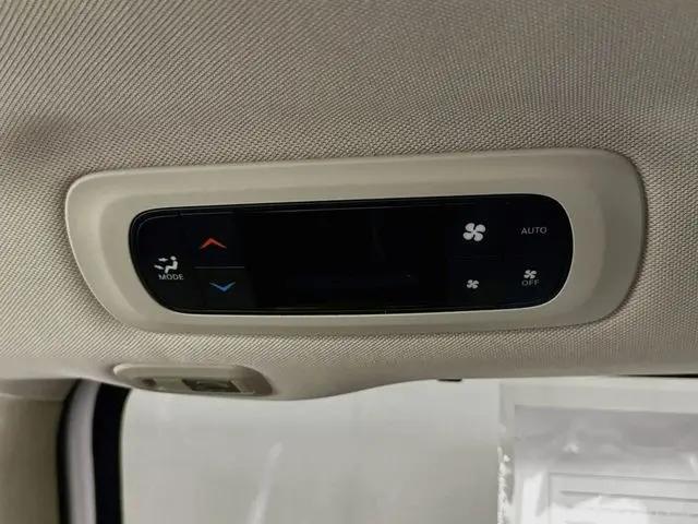 2024 Chrysler Pacifica Limited AWD