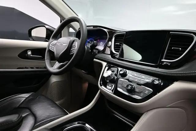 2024 Chrysler Pacifica Limited