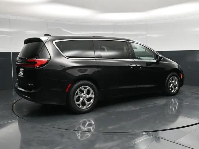 2024 Chrysler Pacifica Limited