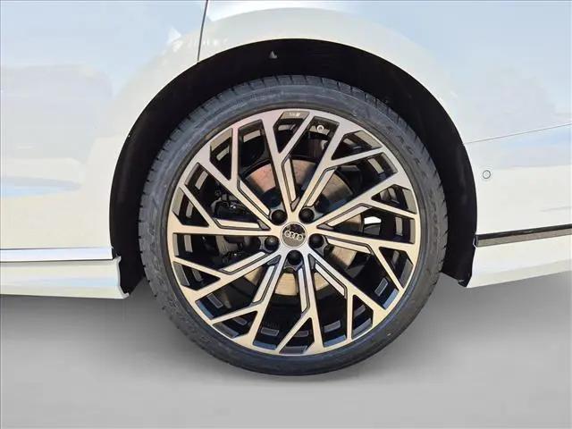 2027 Audi A8 55 TFSI quattro Tiptronic