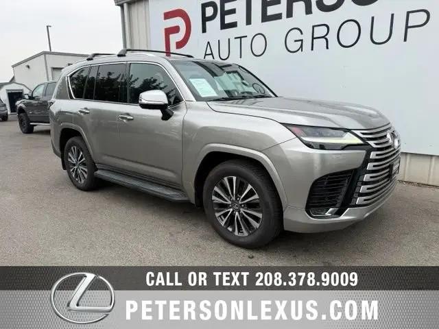 2023 Lexus LX Premium