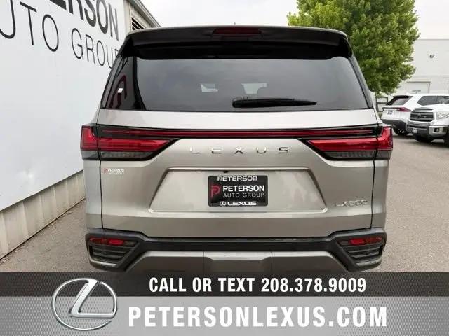 2023 Lexus LX Premium