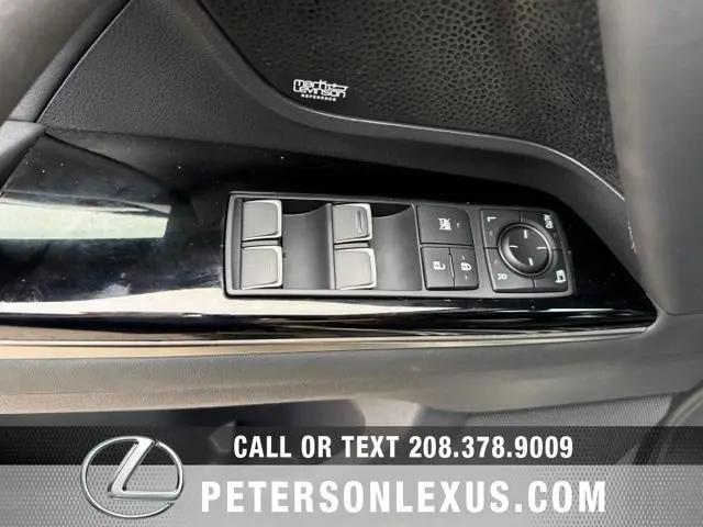 2023 Lexus LX Premium