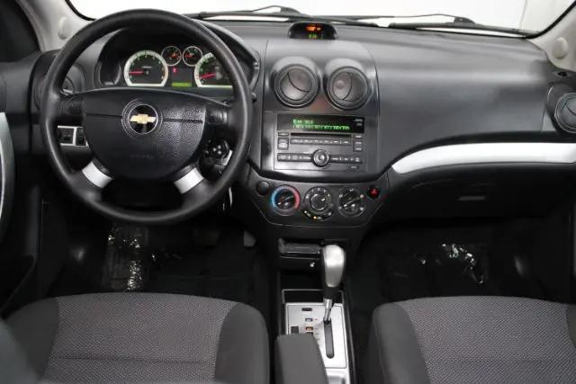 2011 Chevrolet Aveo 1LT