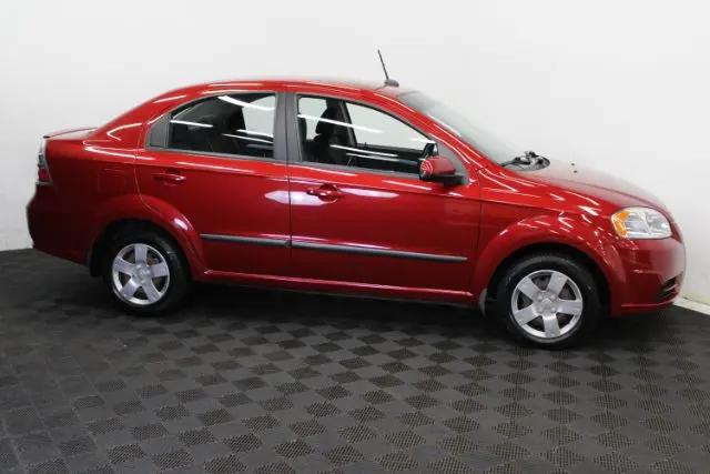 2011 Chevrolet Aveo 1LT