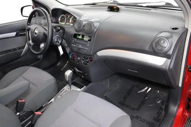 2011 Chevrolet Aveo 1LT