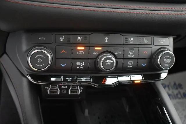 2026 Dodge Durango GT Plus AWD HEMI V8