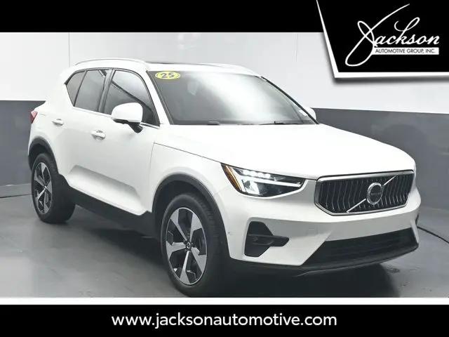 2025 Volvo XC40 B5 Plus Bright Theme for sale in Macon, GA