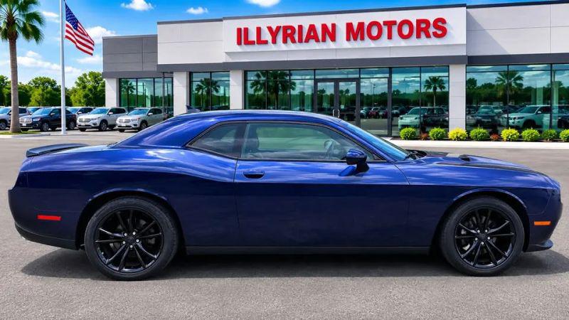 2016 Dodge Challenger SXT Plus