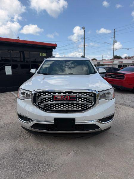 2017 GMC Acadia Denali