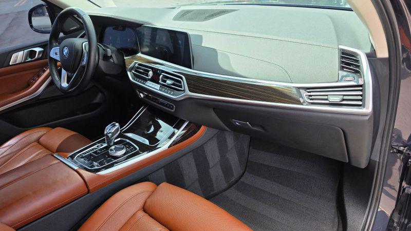 2021 BMW X7 xDrive40i