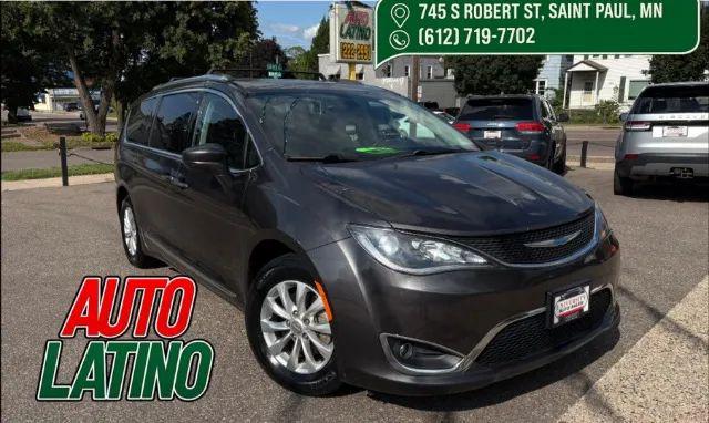 2018 Chrysler Pacifica Touring L for sale in Saint Paul, MN