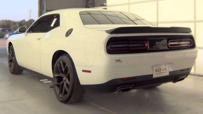 2021 Dodge Challenger SXT