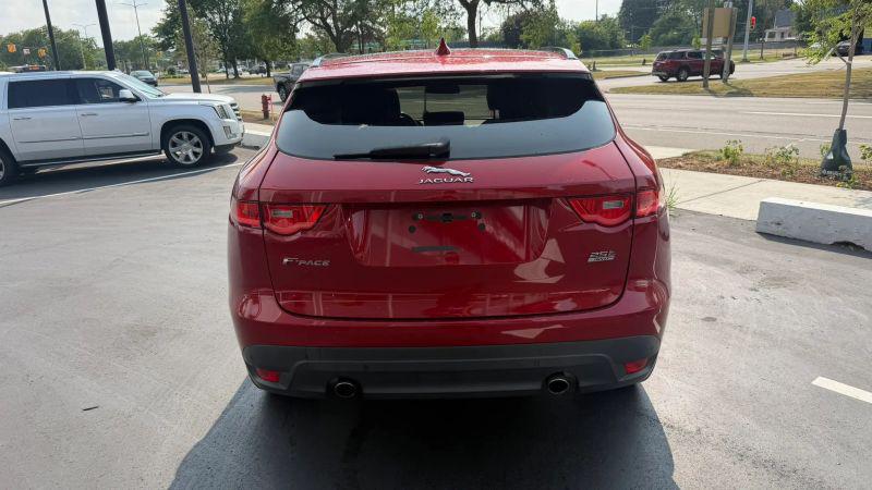 2018 Jaguar F-PACE 25t Premium