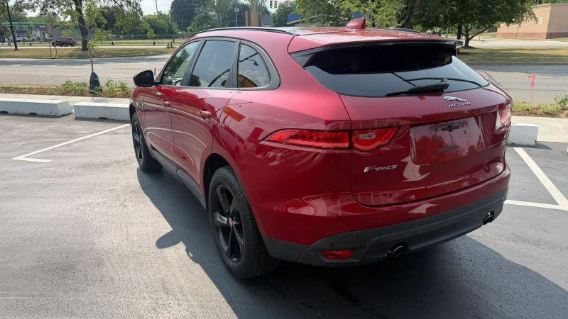 2018 Jaguar F-PACE 25t Premium