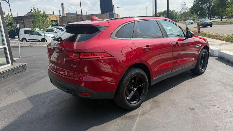 2018 Jaguar F-PACE 25t Premium