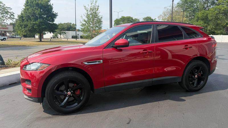 2018 Jaguar F-PACE 25t Premium