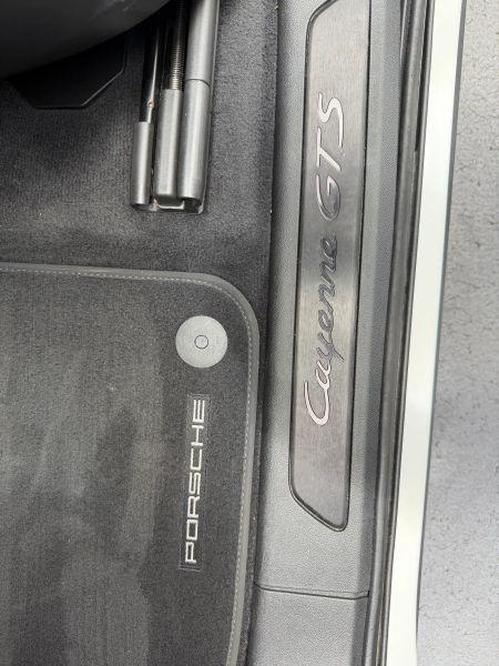 2021 Porsche Cayenne GTS