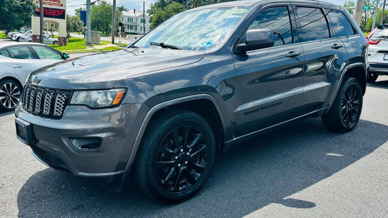 2018 Jeep Grand Cherokee Altitude 4x4 for sale in Harrisonburg, VA