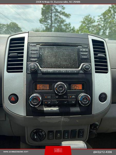 2017 Nissan Frontier SV