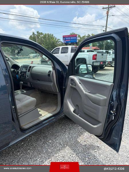 2017 Nissan Frontier SV